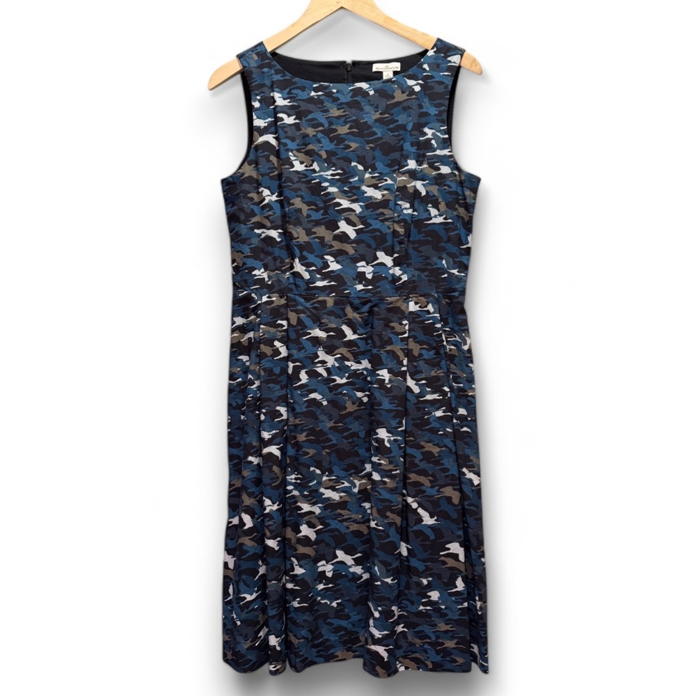 LL Bean Signature Series Dress, Sleeveless women's size 8/medium, bird lovers